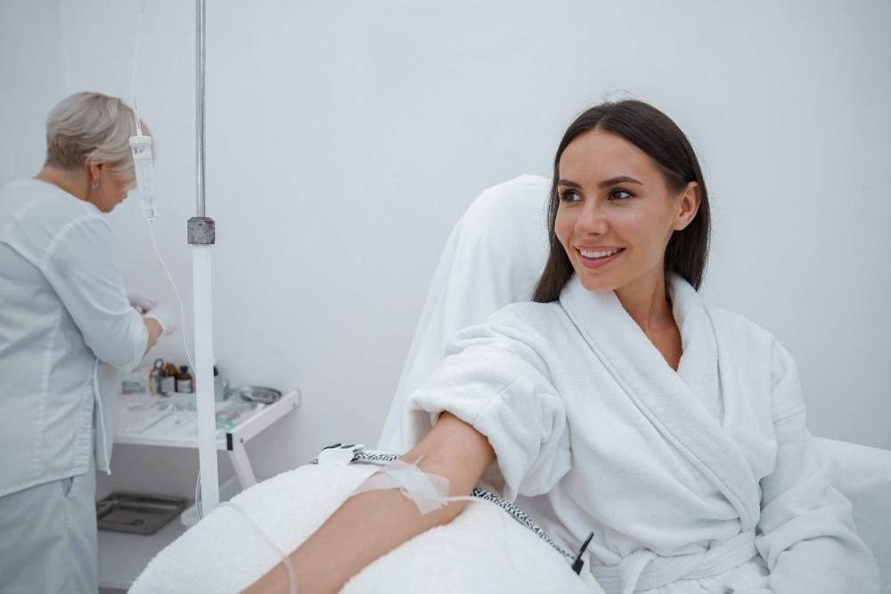 Convenient mobile vitamin drip home visit in Broxbourne